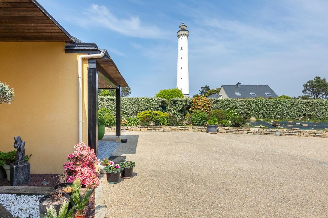 Le Phare De Trezien - Proche Plage Plouarzel Exteriör bild